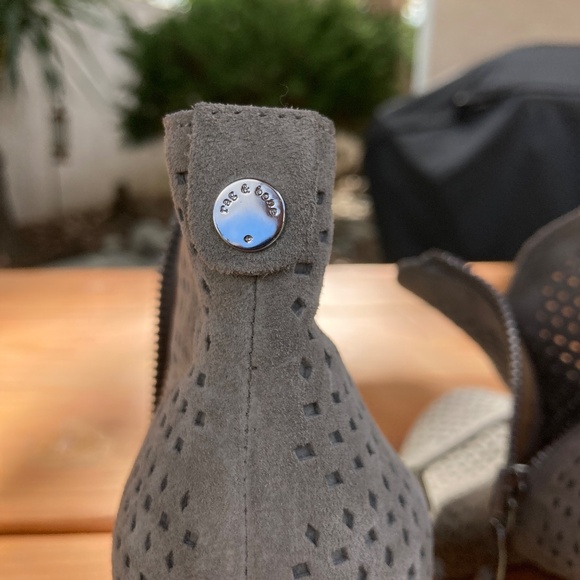 Rag and Bone Margot Suede Gray  Heeled Booties Size 38.5 Perforated Design - Picture 12 of 12